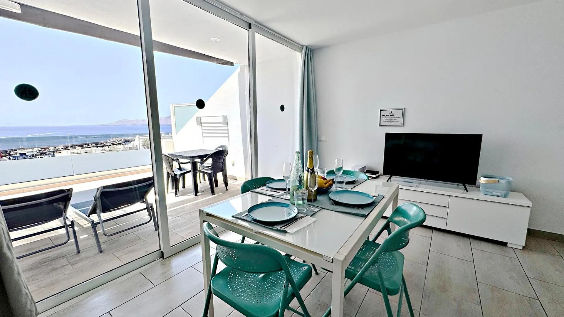 Arthouse Sea View - Acquamarina E Zaffiro Villa Puerto del Carmen  0*, Puerto del Carmen (Lanzarote)